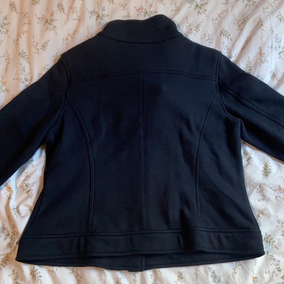 Gap black zipper front jacket size XL In good condition never worn - Picture 7 of 7